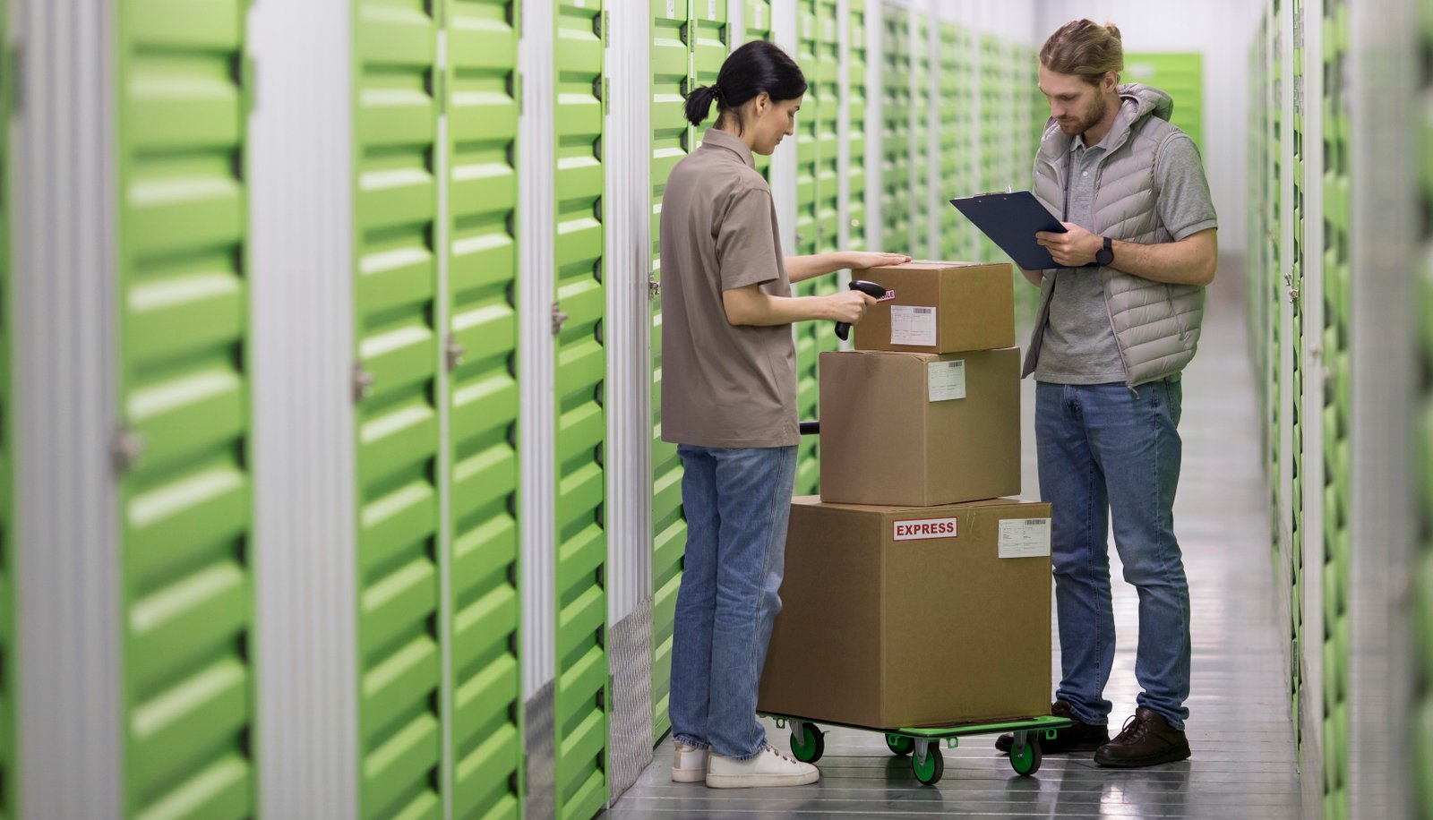 Storage Worker